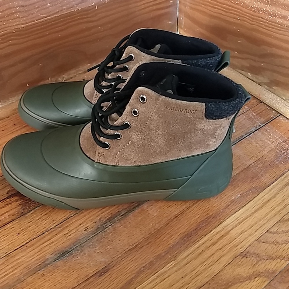 Sperry Top-Sider Cutwater Deck Boot - Brown/Olive